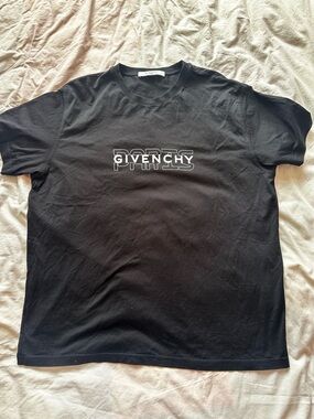 Authentic Givenchy Paris Logo Graphic T-Shirt Black Cotton Oversized XL